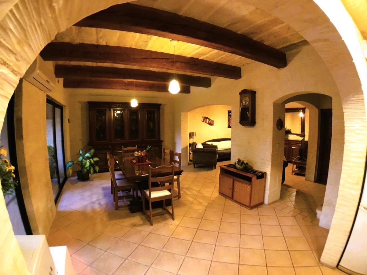 Ad Hoc B&B Il-Pergla Exterior foto